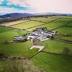 Casa de Férias The Dairy, Yealand Redmayne In A Rural Setting, Bring Your Dogs And Horse *