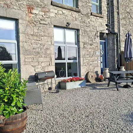 Semesterbostad The Dairy, Yealand Redmayne In A Rural Setting, Bring Your Dogs And Horse