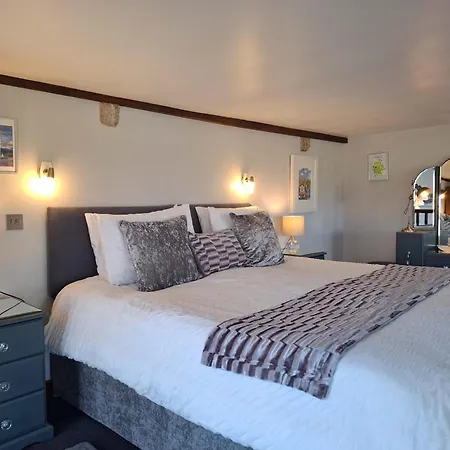 The Dairy, Yealand Redmayne In A Rural Setting, Bring Your Dogs And Horse Semesterbostad