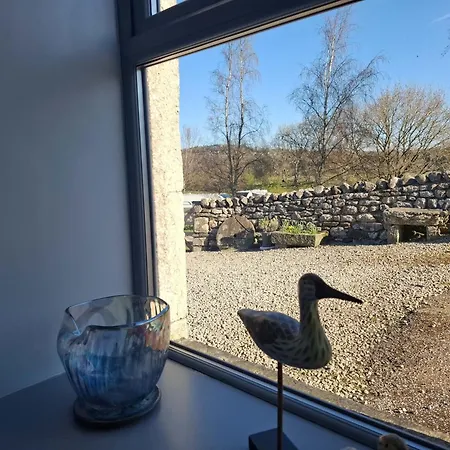 Semesterbostad The Dairy, Yealand Redmayne In A Rural Setting, Bring Your Dogs And Horse *