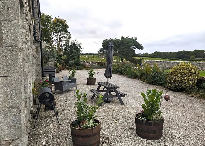 The Dairy, Yealand Redmayne In A Rural Setting, Bring Your Dogs And Horse * Beetham